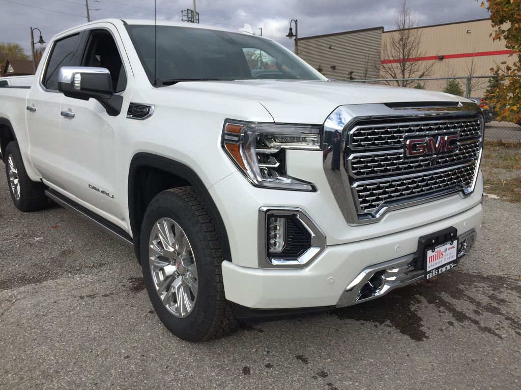 New 2020 GMC Sierra 1500 4WD Crew Cab 147 Denali